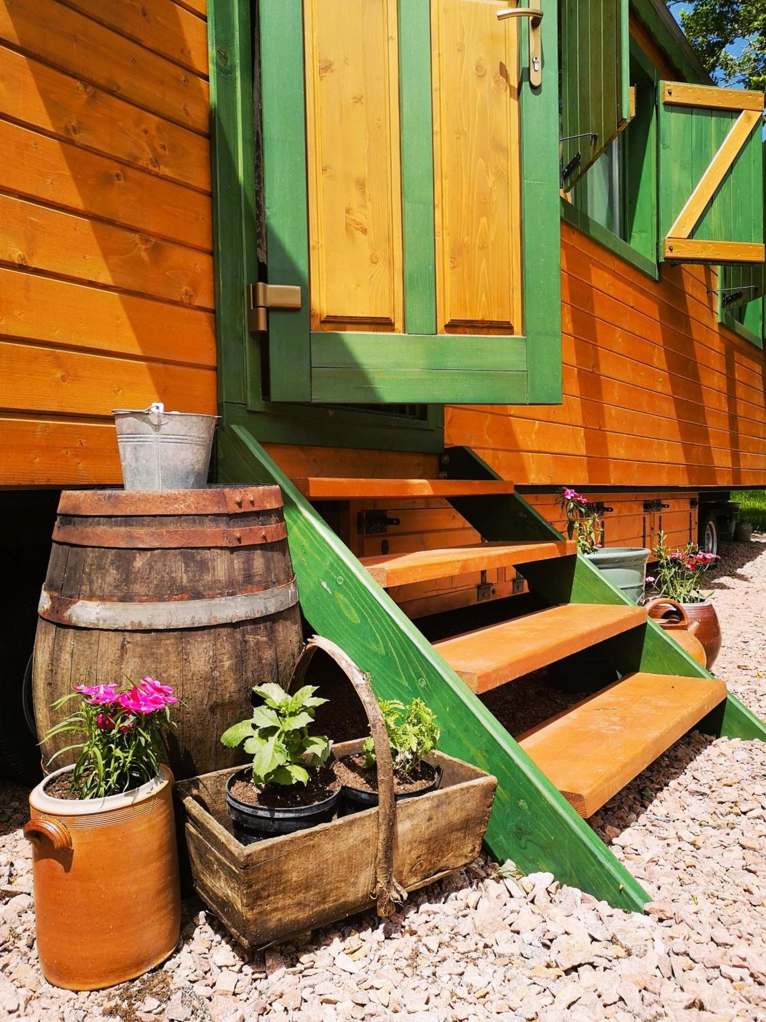 Roulotte & Foret - Evasion Boheme En Bourgogne Antully Exterior foto